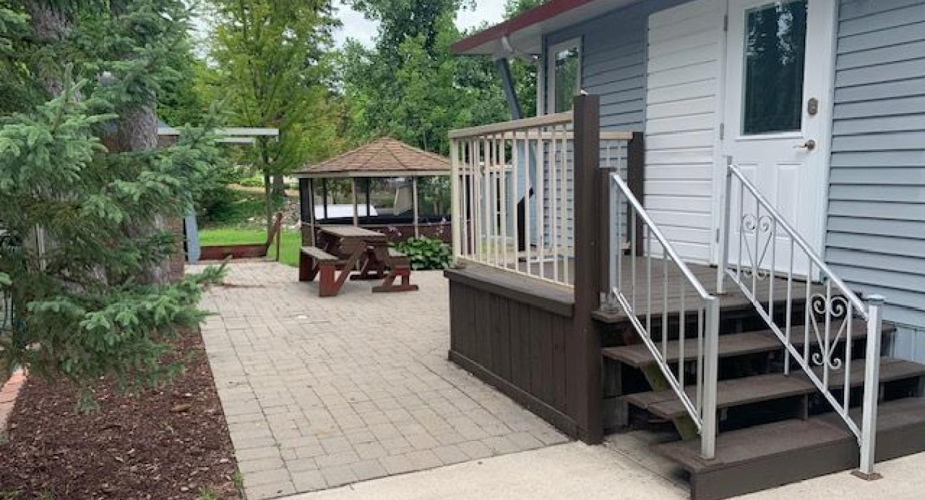 side yard